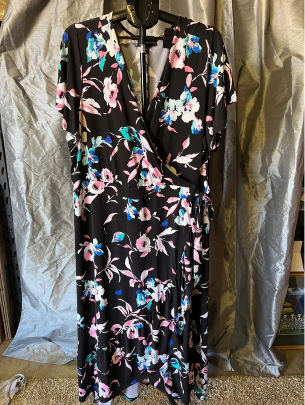 Lane Bryant 22/24 Wrap Black Floral Dress